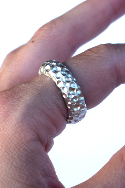 Holey ring, Size P